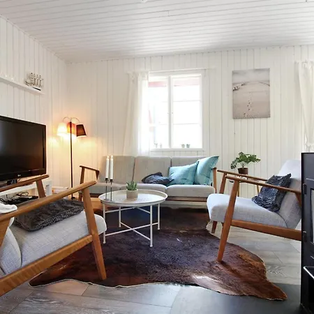 Ronja - 300m From The Sea By Interhome Neksø